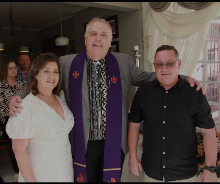 Wedding ceremony by Dr. Gerrit Rademeyer in Kommetjie