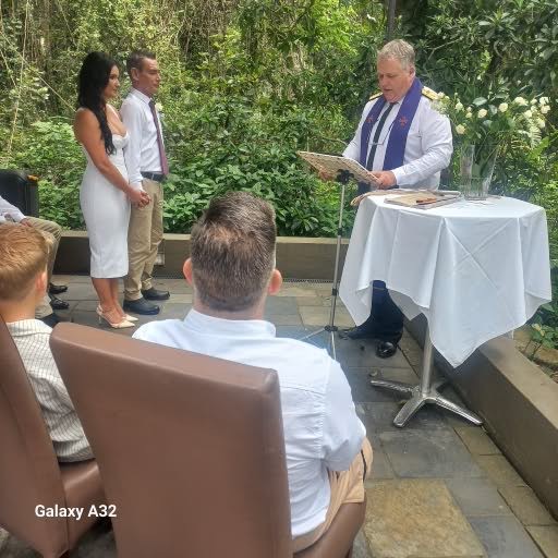 Wedding ceremony by Dr. Gerrit Rademeyer in Kommetjie